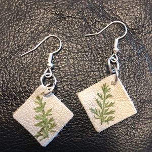 Leather earrings with pressed yarrow leaves